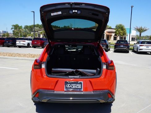 Used 2019 Lexus UX 200 F Sport image 36