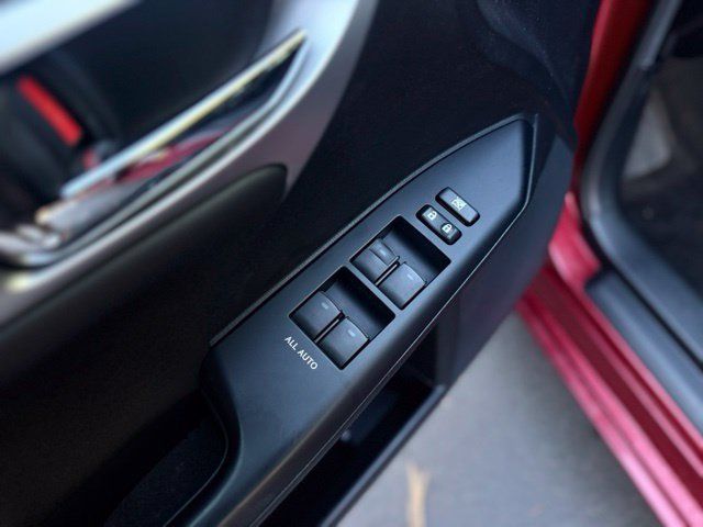 Used 2012 Lexus CT 200h Premium FWD image 13