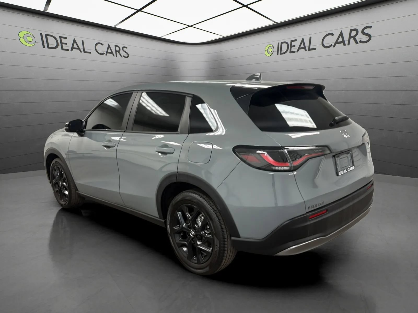 Used 2025 Honda HR-V Sport image 7