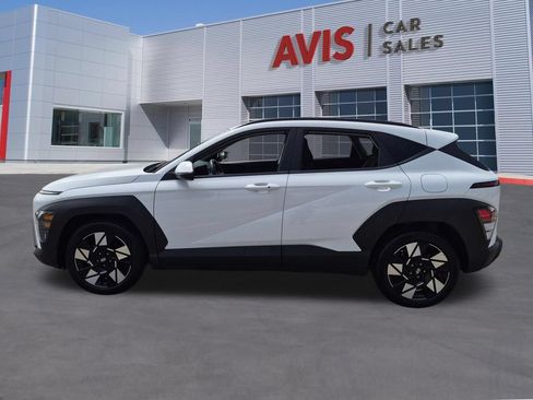 Used 2025 Hyundai Kona SEL FWD image 10