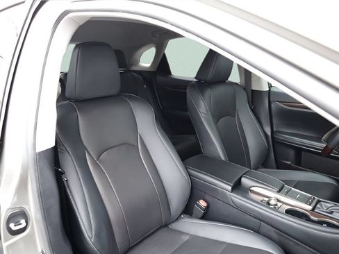 Used 2022 Lexus RX 350 FWD w/ Premium Package image 23
