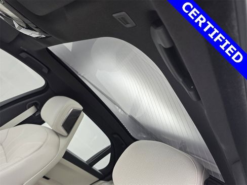 Used 2023 BMW 760i xDrive w/ Luxury Rear Seating Package image 12