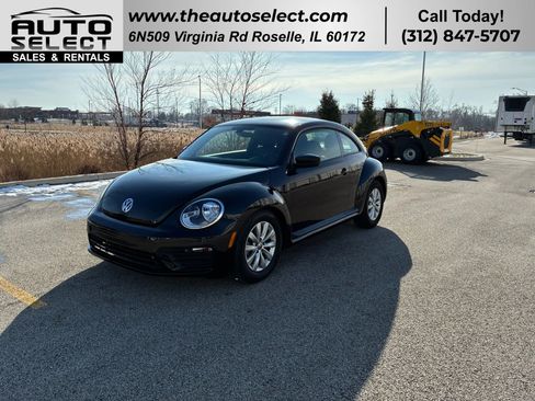 Used 2017 Volkswagen Beetle 1.8T S image 1