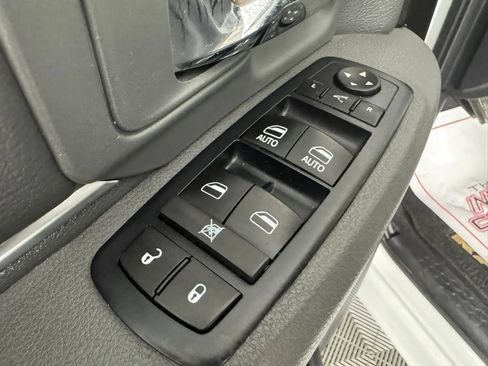 Used 2016 RAM 1500 Big Horn AWD/4WD image 36