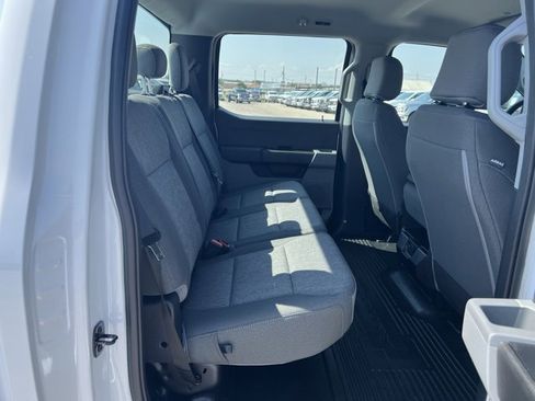 New 2026 Ford F250 XL w/ FX4 Off-Road Package image 10