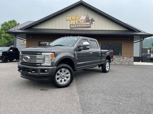 Used 2017 Ford F250 Platinum w/ Platinum Ultimate Package AWD/4WD image 1