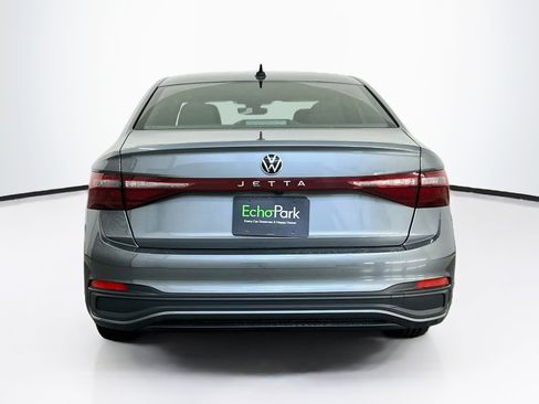Used 2025 Volkswagen Jetta Sport FWD image 7