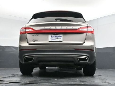 Used 2018 Lincoln MKX Select FWD image 32