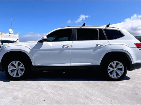 Used 2018 Volkswagen Atlas SEL AWD/4WD image 3