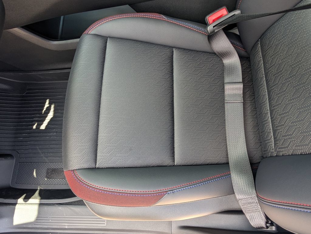 New 2026 Chevrolet Equinox RS w/ Safety and Technology Package FWD image 10