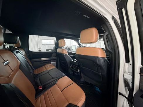 Used 2023 Ford F250 Platinum AWD/4WD image 11