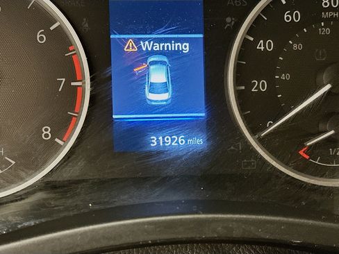 Used 2024 Nissan Sentra S image 19