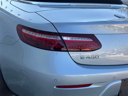 Used 2023 Mercedes-Benz E 450 4MATIC Cabriolet image 12