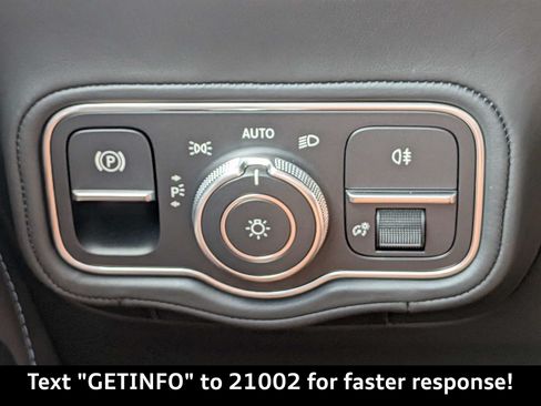 Used 2025 Mercedes-Benz G 580 w/ EQ Technology image 31
