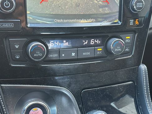 Used 2017 Nissan Maxima 3.5 SV image 27