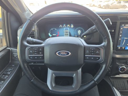 Used 2023 Ford F350 Lariat w/ Lariat Ultimate Package AWD/4WD image 18