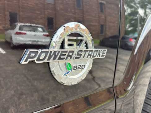 Used 2014 Ford F250 Lariat w/ Chrome Package AWD/4WD image 38