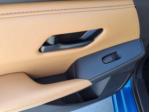 Certified 2025 Nissan Sentra SV w/ SV Premium Package FWD image 18