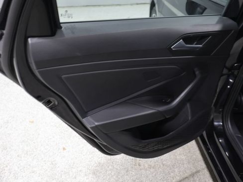 Used 2025 Volkswagen Jetta Sport FWD image 18