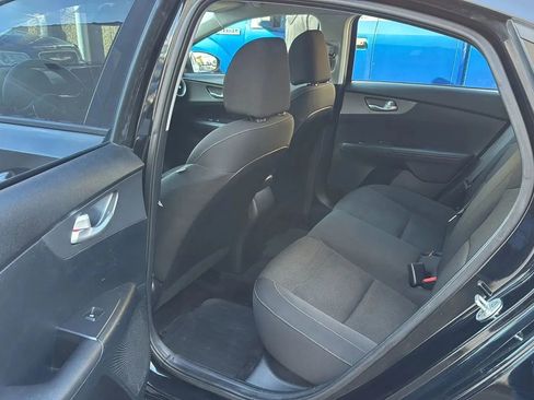 Used 2019 Kia Forte LXS image 27