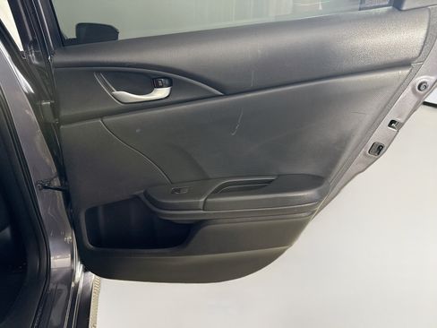 Used 2020 Honda Civic Sport image 28