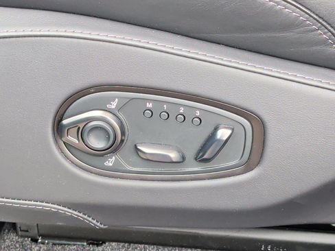 Used 2025 Aston Martin DBX 707 AWD/4WD image 16