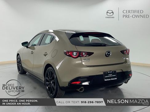 Certified 2025 MAZDA MAZDA3 Carbon image 8