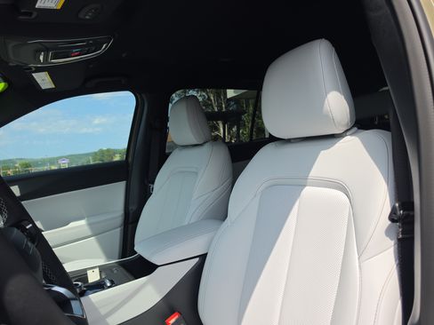 New 2026 Jeep Cherokee Limited AWD/4WD image 11