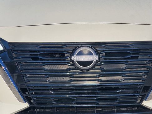 New 2026 Nissan Altima 2.5 SV FWD image 12