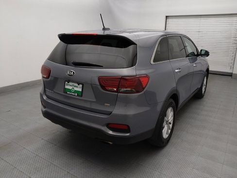 Used 2020 Kia Sorento LX AWD/4WD image 9
