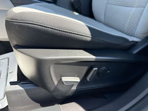 Used 2023 Ford Escape Active w/ Cold Weather Package FWD image 12
