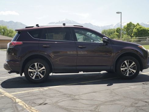 Used 2016 Toyota RAV4 XLE w/ Protection Package AWD/4WD image 4