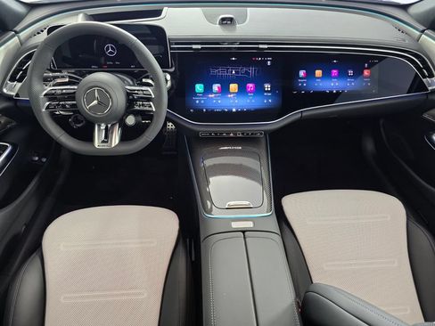 New 2026 Mercedes-Benz E 53 AMG e 4MATIC Sedan image 10