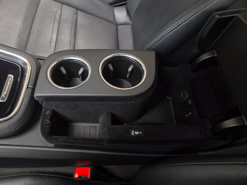 Used 2021 Porsche Panamera 4S AWD/4WD image 27