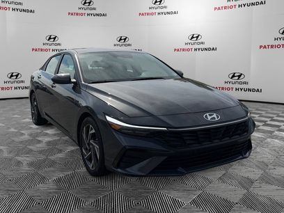 Used 2025 Hyundai Elantra SEL