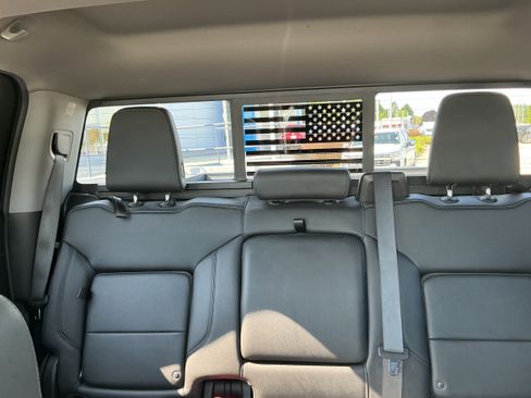 Certified 2021 Chevrolet Silverado 1500 LT Trail Boss w/ Convenience Package II AWD/4WD image 13