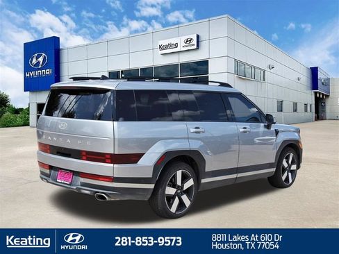 Certified 2024 Hyundai Santa Fe Limited FWD image 5