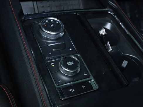 Used 2022 Ford Expedition Limited image 42