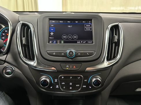 Certified 2024 Chevrolet Equinox LT w/ LPO, Floor Liner Package image 28