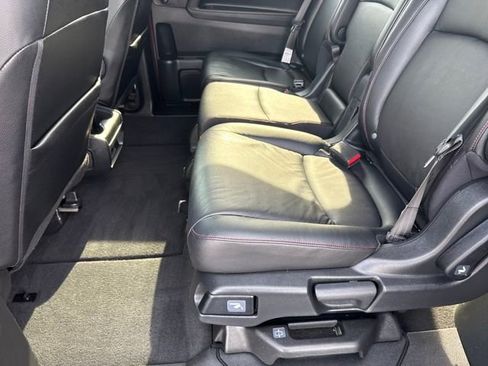 Certified 2023 Honda Odyssey Sport image 19