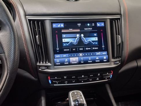Used 2024 Maserati Levante Modena Ultima AWD/4WD image 17