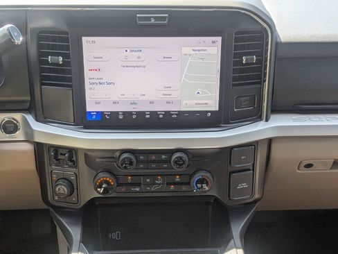 New 2026 Ford F250 XLT w/ XLT Premium Package AWD/4WD image 18