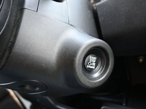 Used 2023 RAM ProMaster 2500 image 17