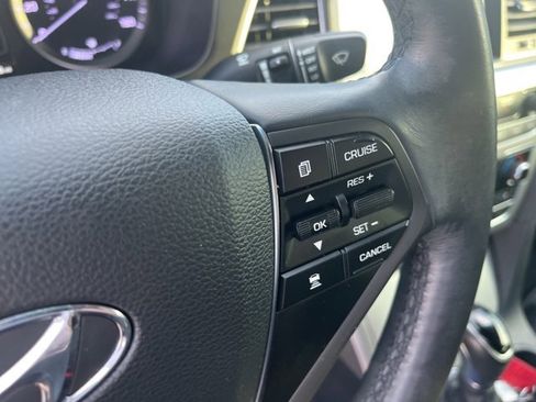 Used 2016 Hyundai Sonata Limited w/ Option Group 05 image 12