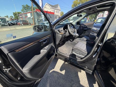 Used 2018 Honda CR-V EX image 10