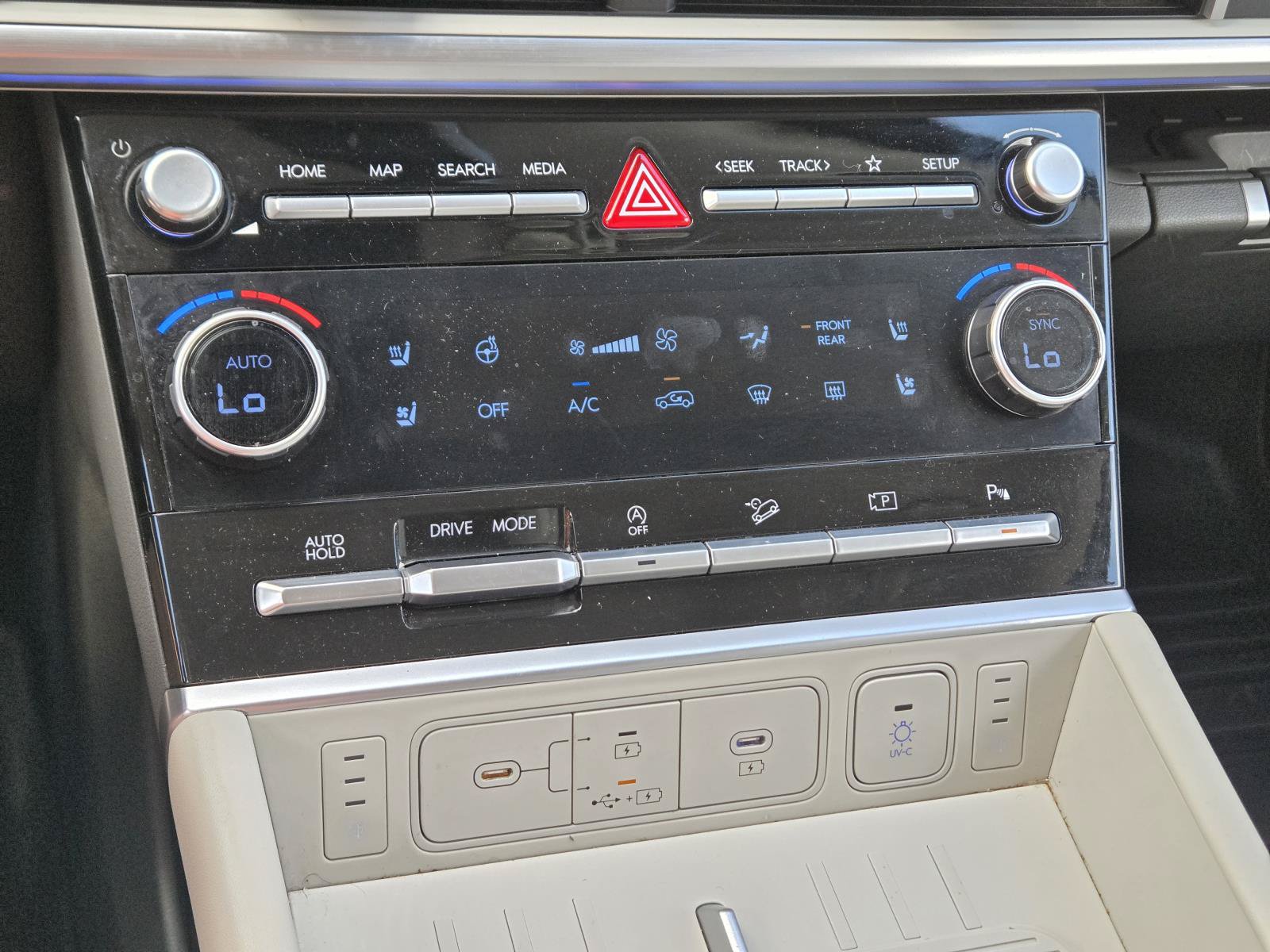Used 2024 Hyundai Santa Fe Calligraphy FWD image 62