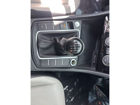 Used 2021 Volkswagen Jetta R-Line image 16