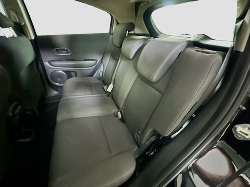Used 2021 Honda HR-V EX image 26