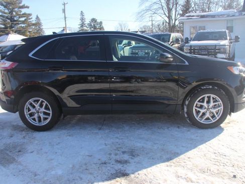 Certified 2024 Ford Edge SEL image 6