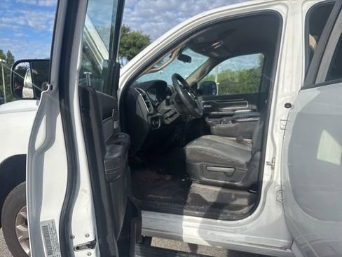 Used 2019 RAM 2500 Big Horn AWD/4WD image 13